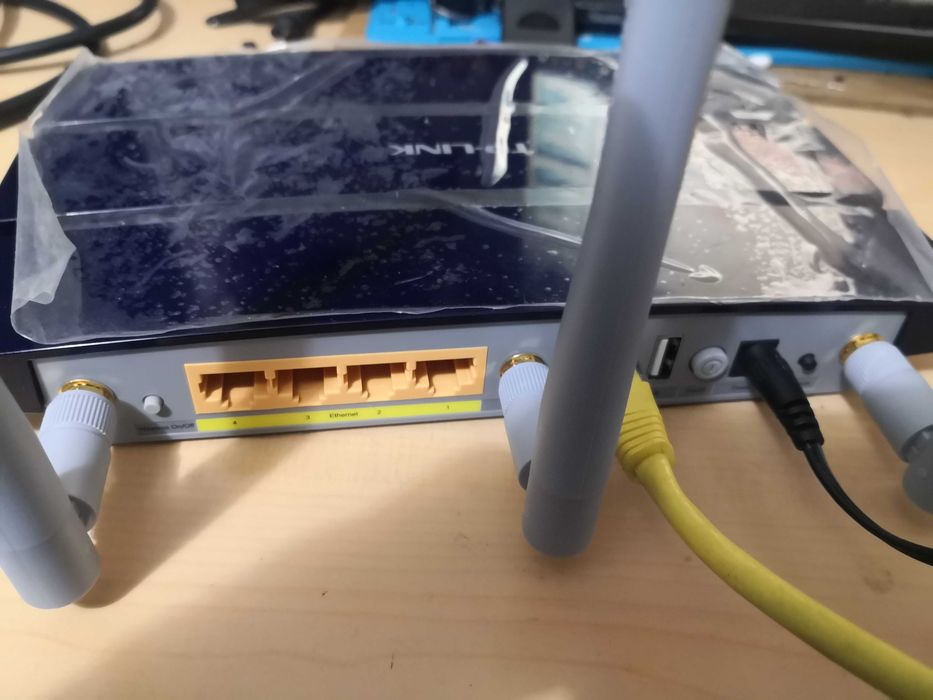 Router TP-Link Wireless N