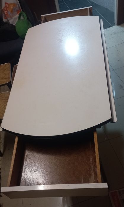 Mesa branca 2 gavetas