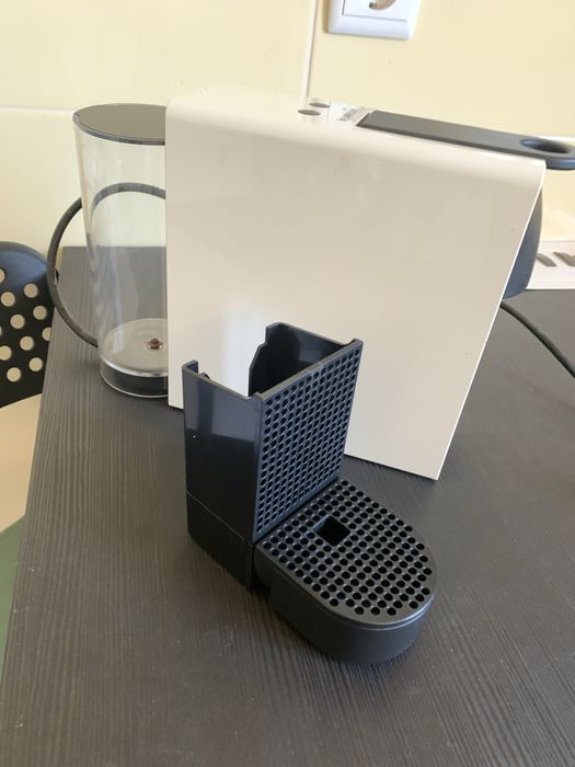 Maquina de Café Nespresso oferta arrumacao capsulas