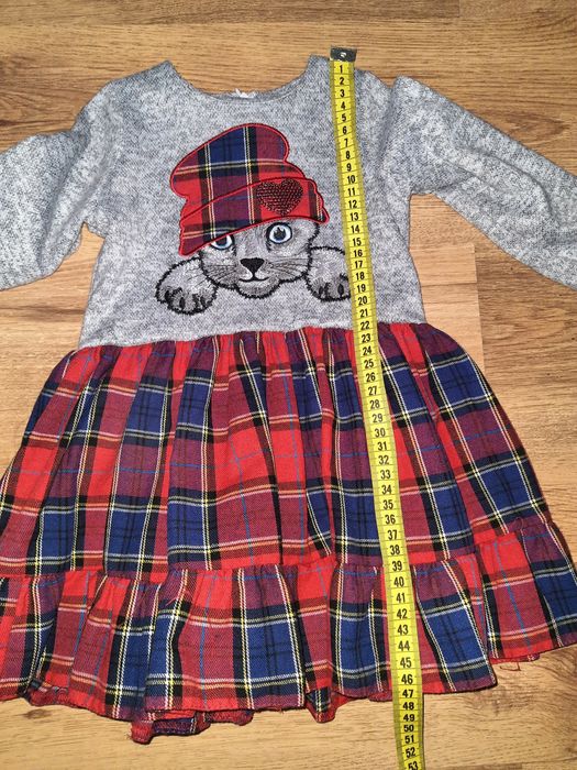 Sukienka świąteczna z kotkiem 98