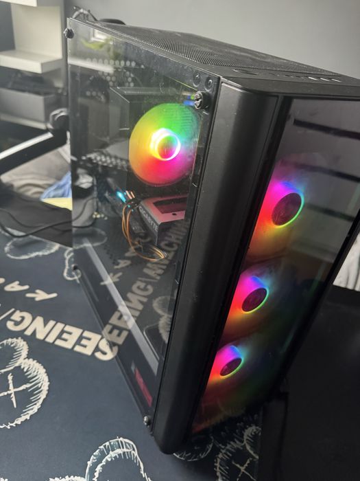 Sprzedam w pełni sprawny komputer do gier i pracy