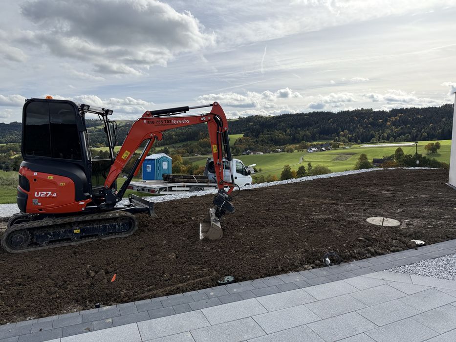 Koparka minikoparka 2,7 usługi .