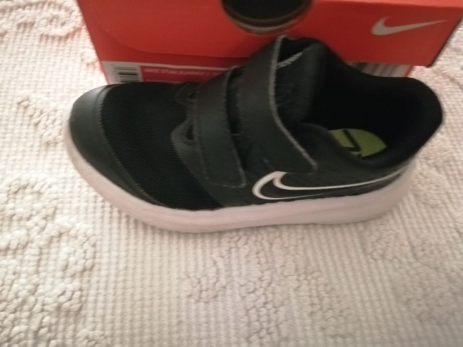 Tenis Nike tamanho 27