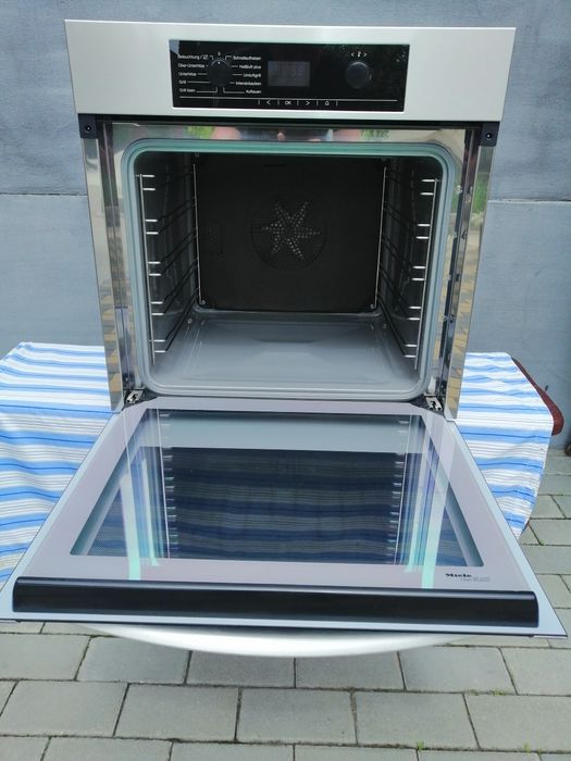 Духовий шкаф MIеle  H 5144B