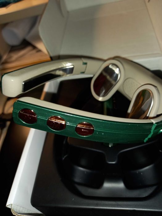 Przyrzad do masazu szyi