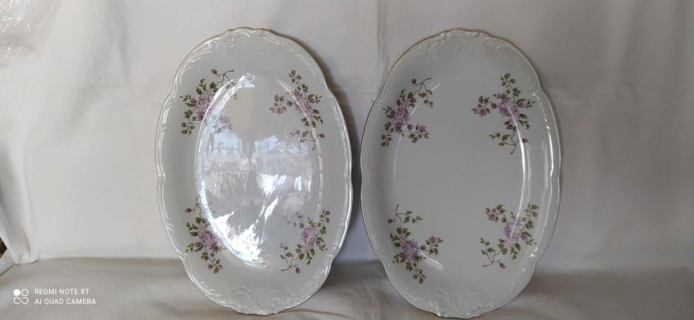 Półmiski owalne płaskie-złocone-porcelana WAWEL z PRLu.