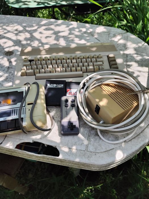 Komputer komadore 64