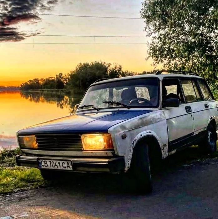 Продам ваз 2104.