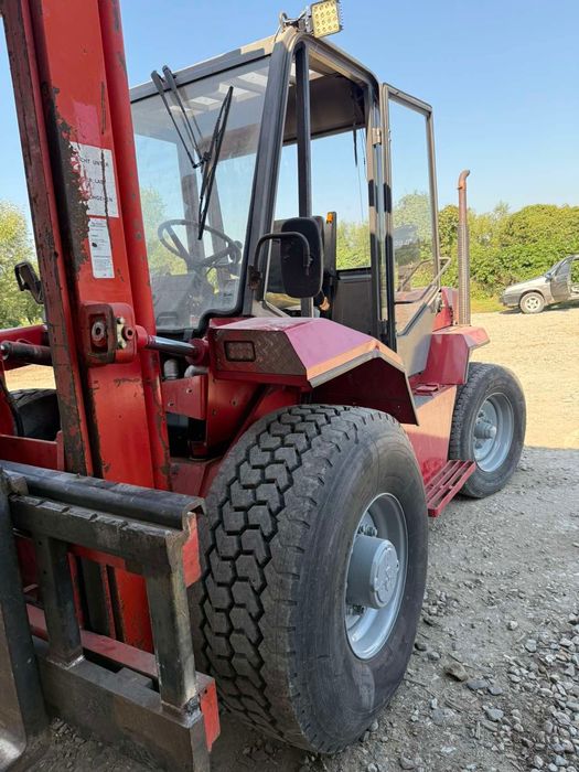 навантажувач Manitou 5 t