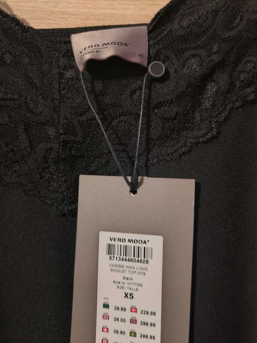 Sukienka mini mała czarna NOWA 34