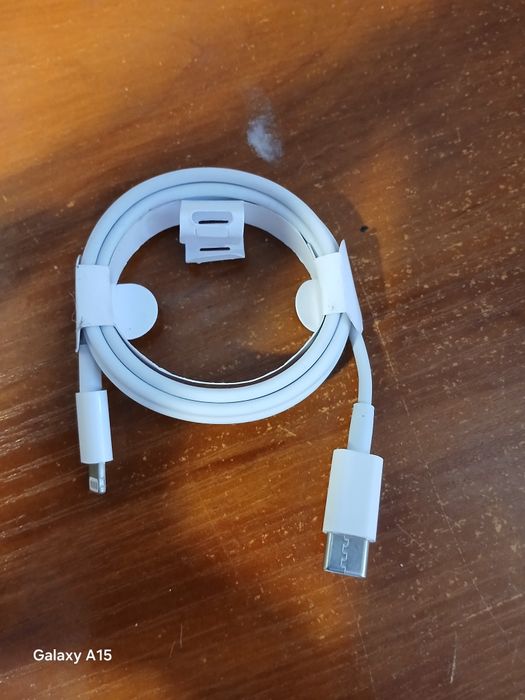 Повербанк для айфона MagSafe