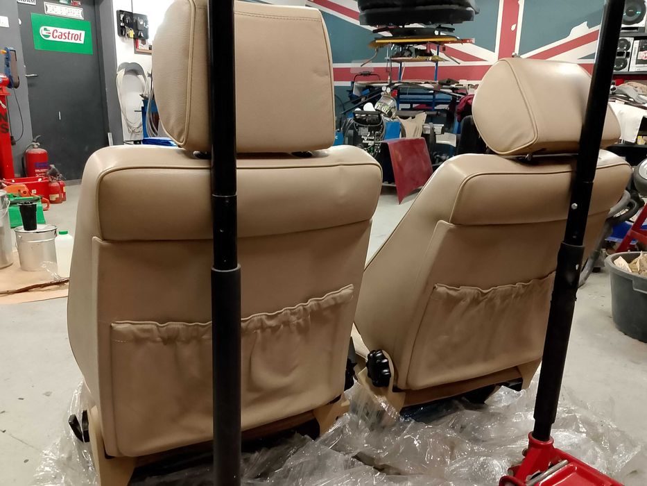 Fotele skórzane mercedes 190e w201