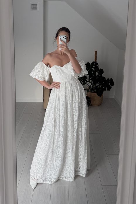 Suknia ślubna koronkowa bufki romantyczna litera A