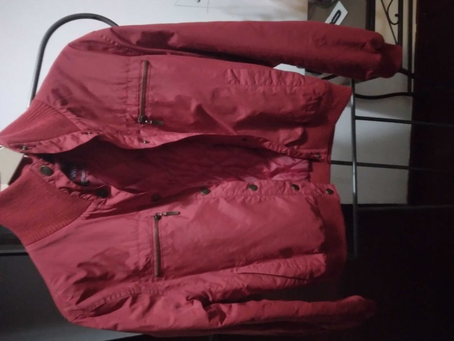 Casaco tamanho s em otimo estado.