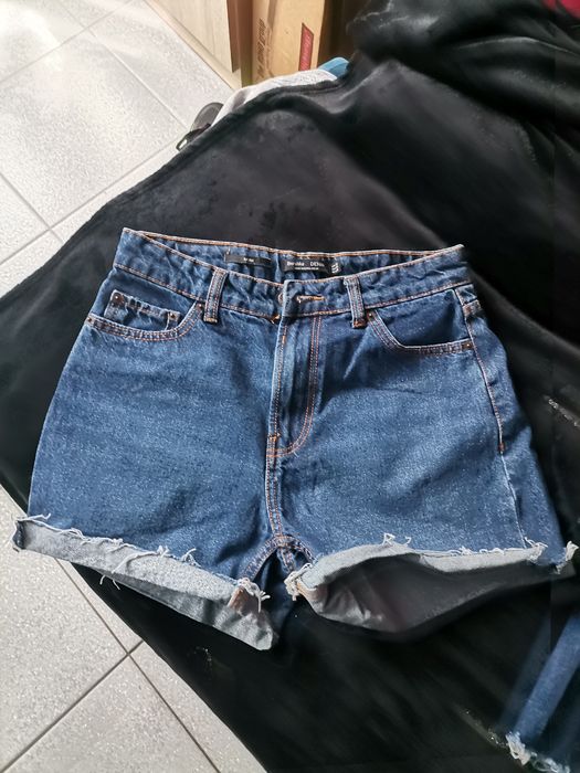 Jeansy krótkie granatowe