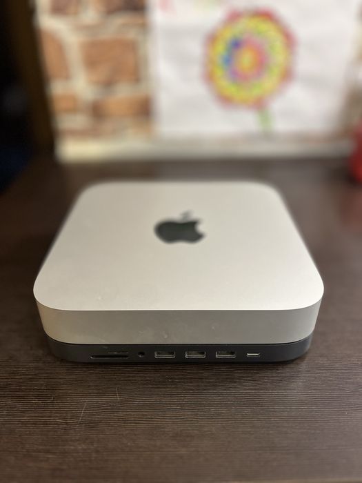 Apple Mac Mini M1 - 8GB - 256GB - Hub Satechi