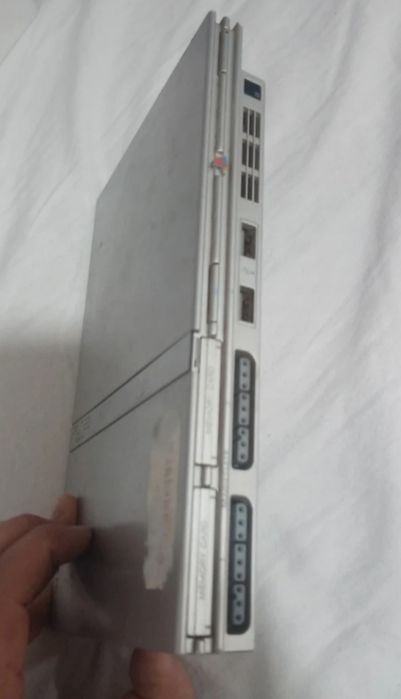 PlayStation ps2 silver