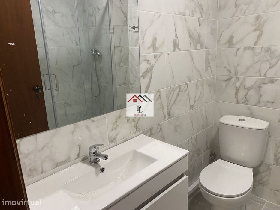 Apartamento T1 para arrendar em Buarcos (A101PV)