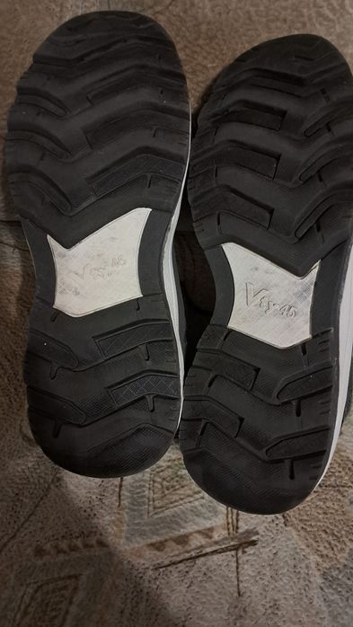 Чоловічі черевики Vty