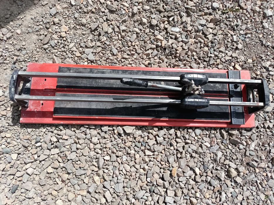 Maszynka do cięcia płytek Walmer 800