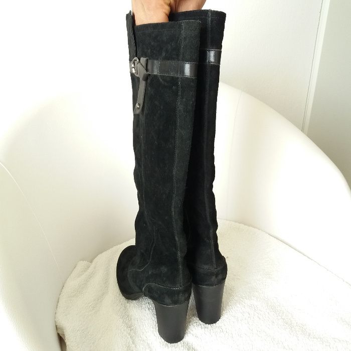 BOTAS STONEFLY ALTAS – pretas - em bom estado