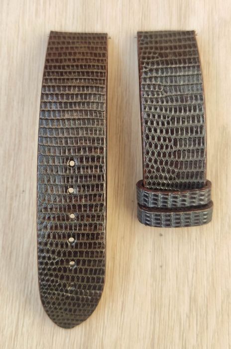 Ремінець для годинника з шкіри ігуани 22мм.