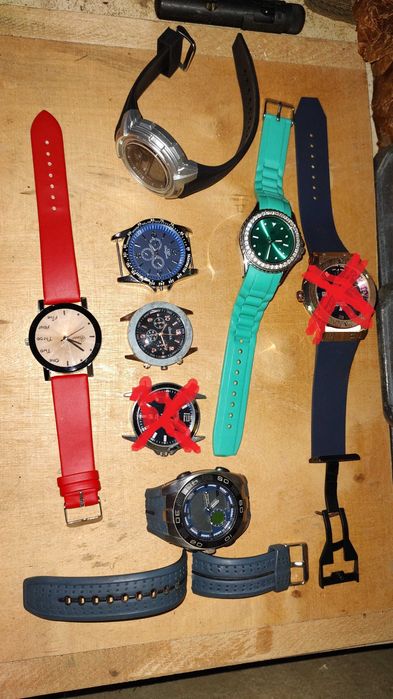 Суперлот наручных часов.