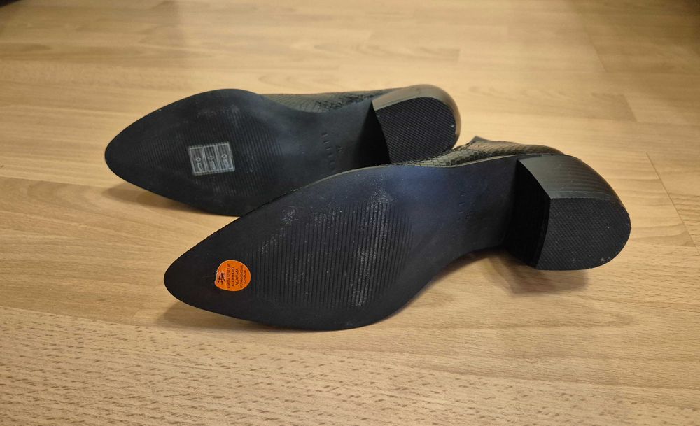 Sprzedam nowe damskie buty Mohito roz. 37