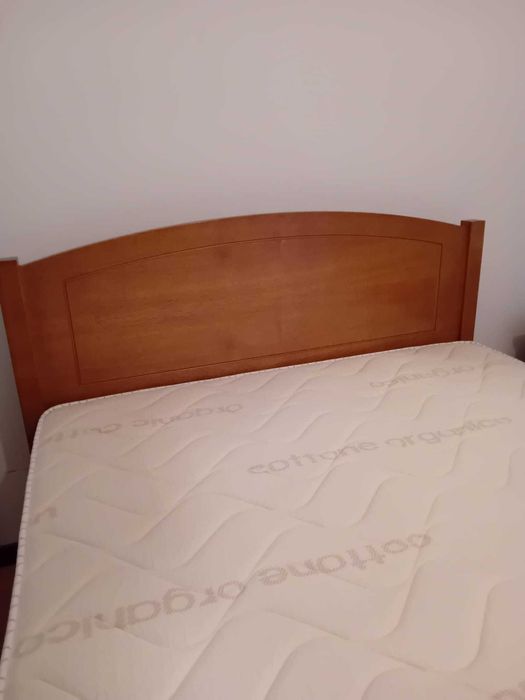 Cama de Casal 140x200 cm