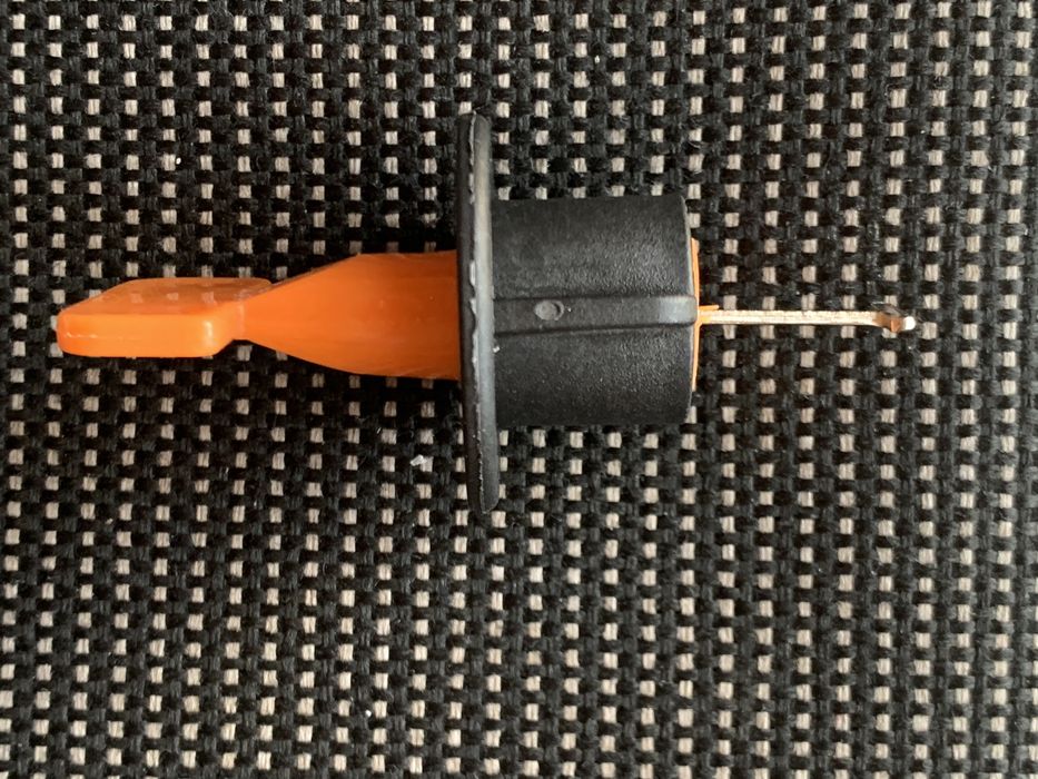 СВП-МОНОЛІТНА багаторазова система вирівнювання плитки від Magtools!