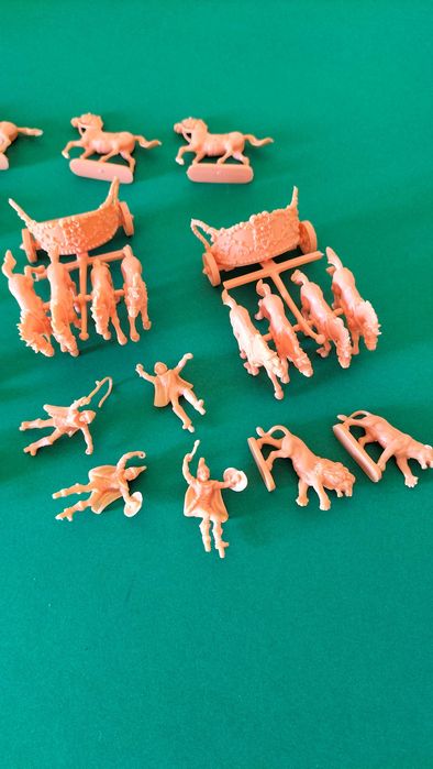 Atlantic Italy - Escala 1/72 HO - QUADRIGA ROMANA - Airfix Esci Roco Montaplex. Portes inclusos.