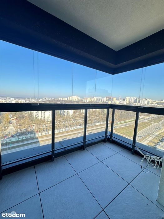 3 pokoje w prestiżowym Apartamentowcu 12 piętro.