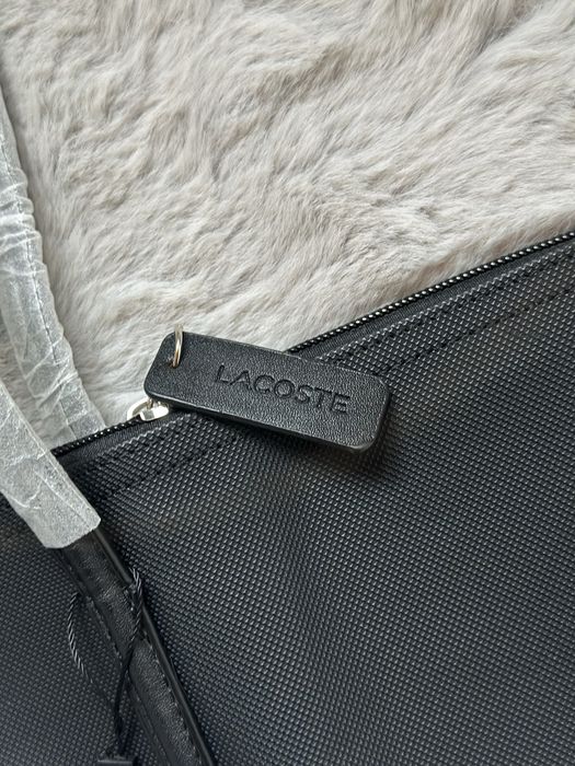 Piekna nowa torebka Lacoste