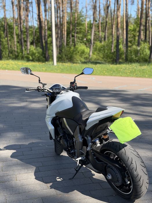Honda cb1000r 2010