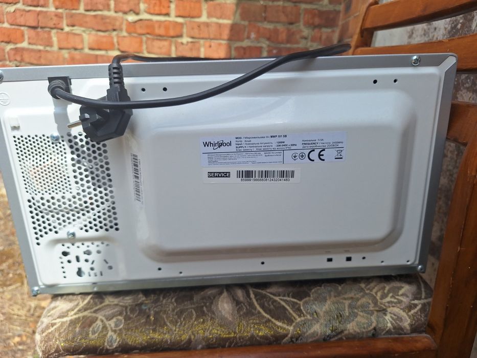 Продам мікрохвильовки Whirlpool