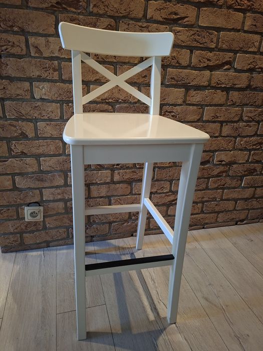 Krzesło hoker biały Ikea