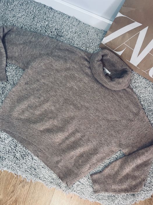 Bezowy brazowy sweter rozm S hm golf
