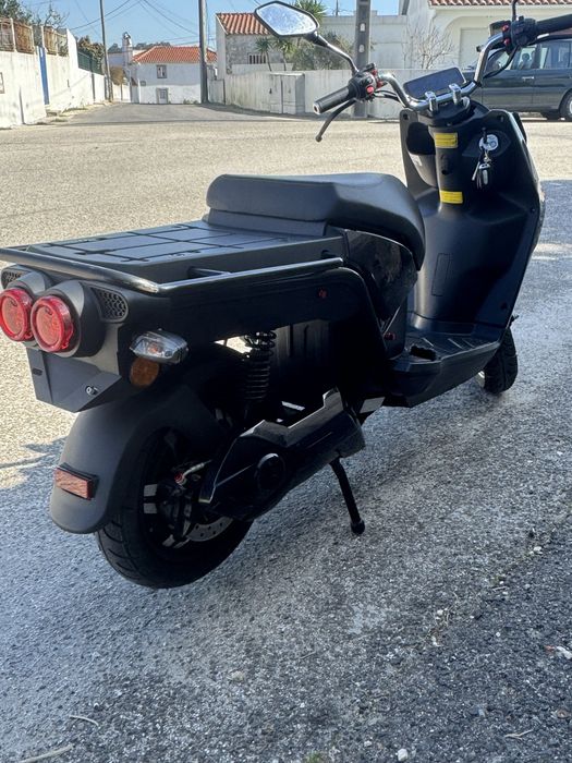 Scooter eletrica, não é preciso carta, preco nao negociavel