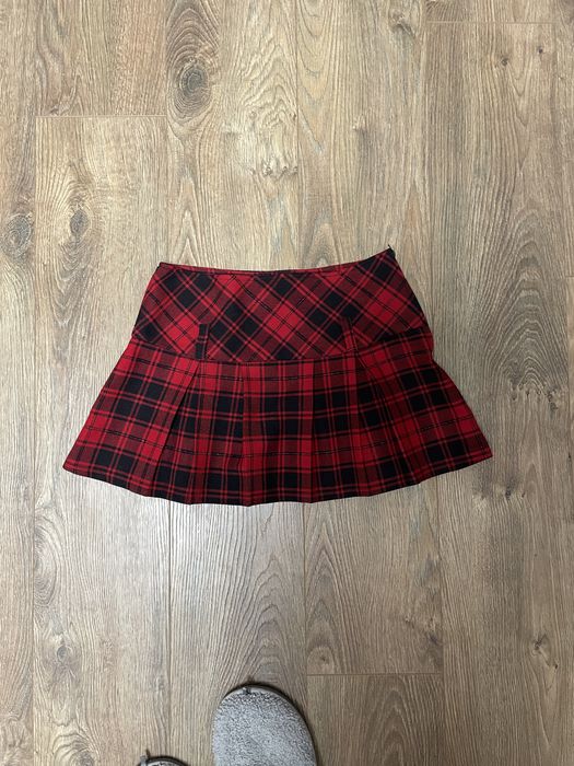 Юбка красная короткая