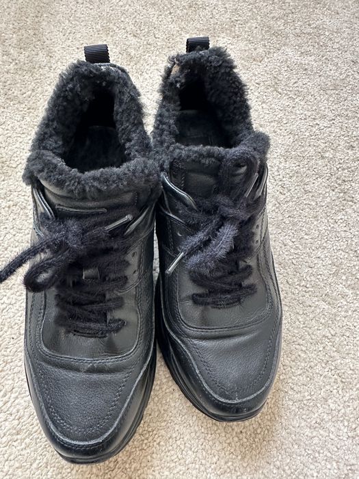 Шкіряні зимові кросівки