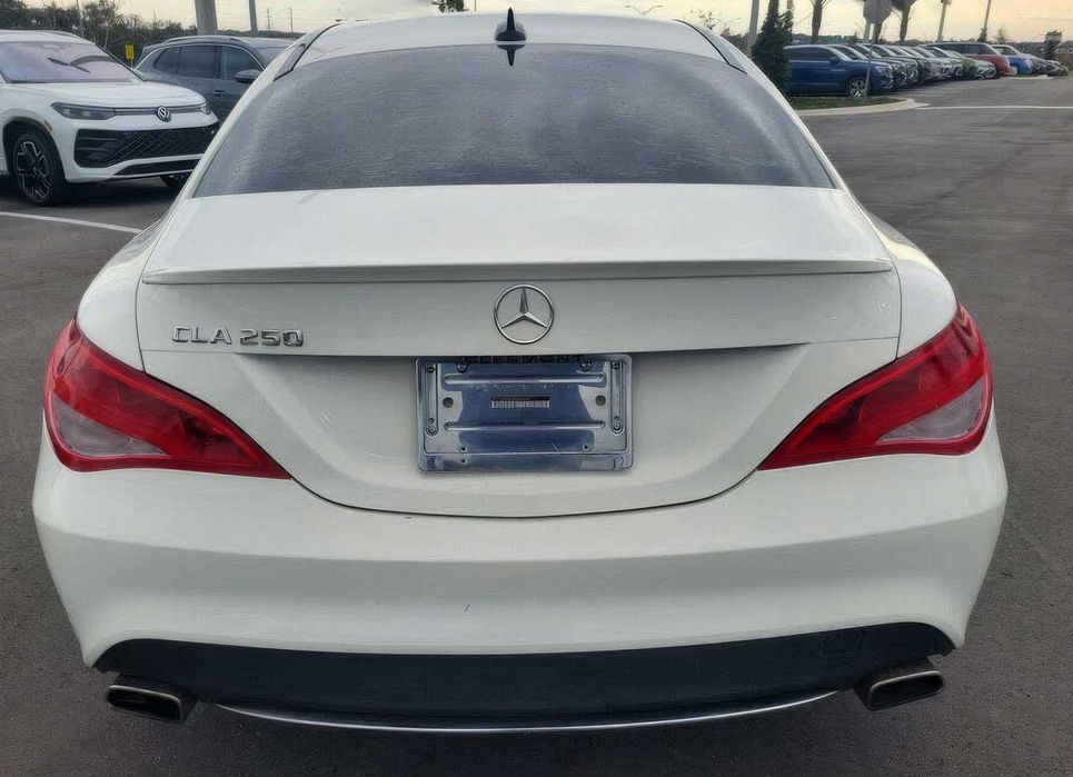 Mercedes-Benz CLA 250      2016