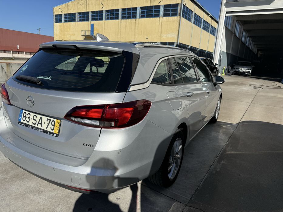 Opel astra 1.6 cdti salvado