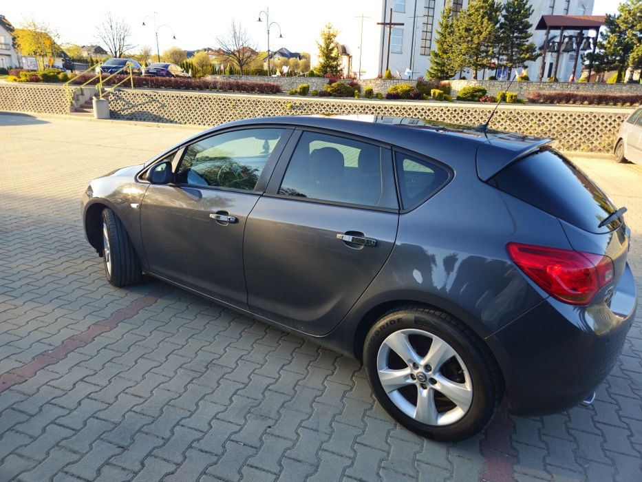 Opel Astra J 1.4B+lpg 120KM