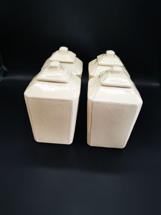 Pojemnik do przechowywania żywności NR3