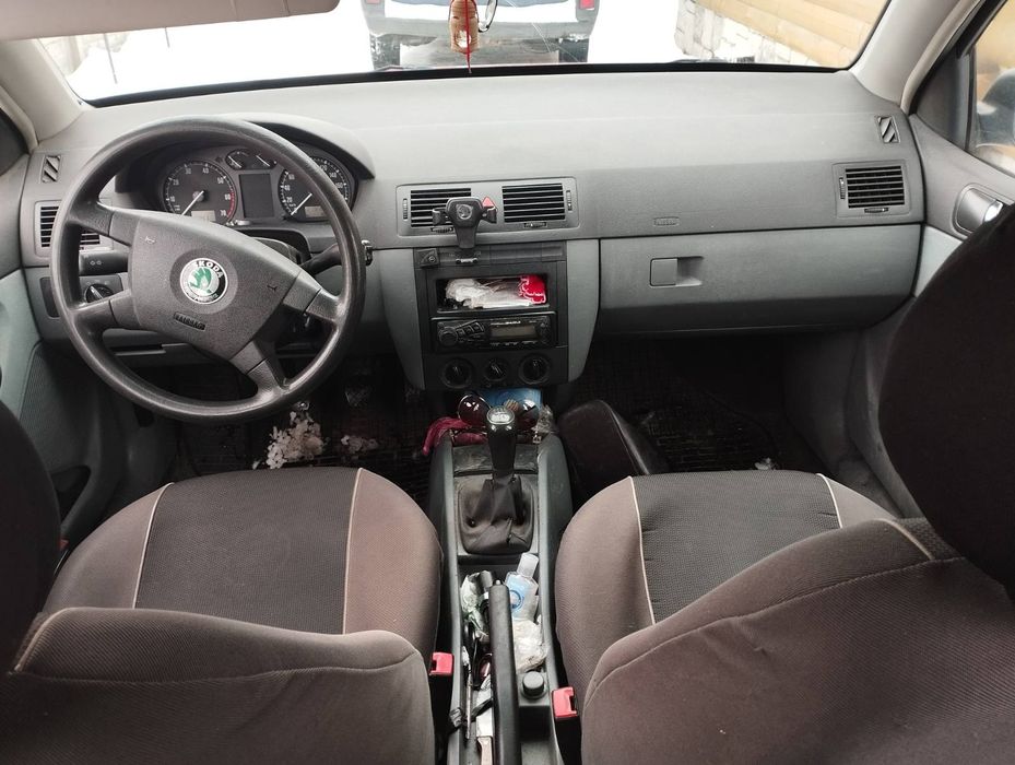 Skoda fabia 2001 рік 1.4 бензин газ