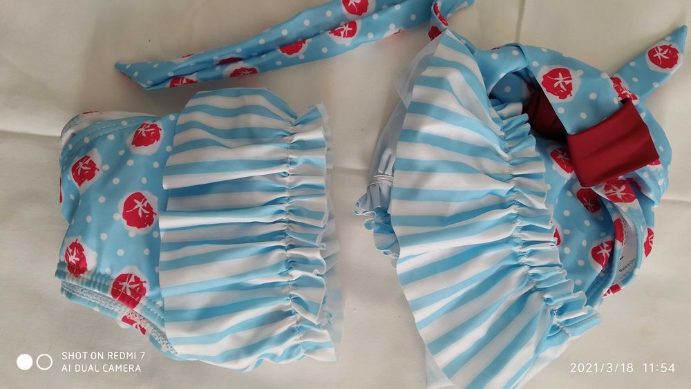 Bikini NOVO ( com etiqueta de proteção) AMOROSO