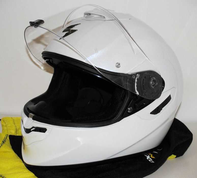 Capacete Scorpion para Mota