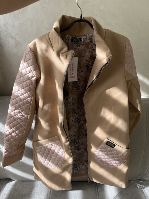 Пальто та Шуба Жіноча Нова