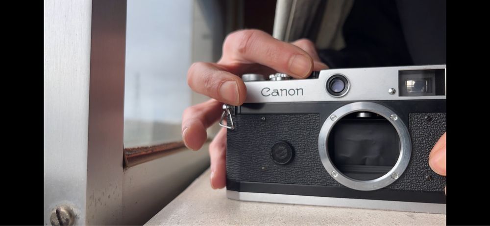 Canon P - 35mm (analógica) + 2 objetivas