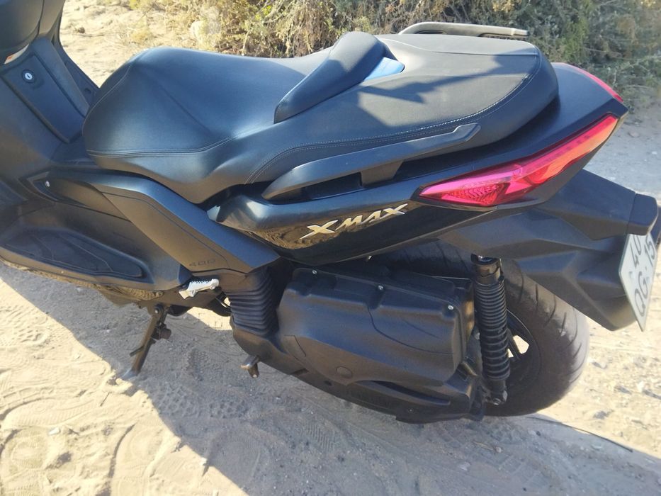 Yamaha XMAX 400 (15)